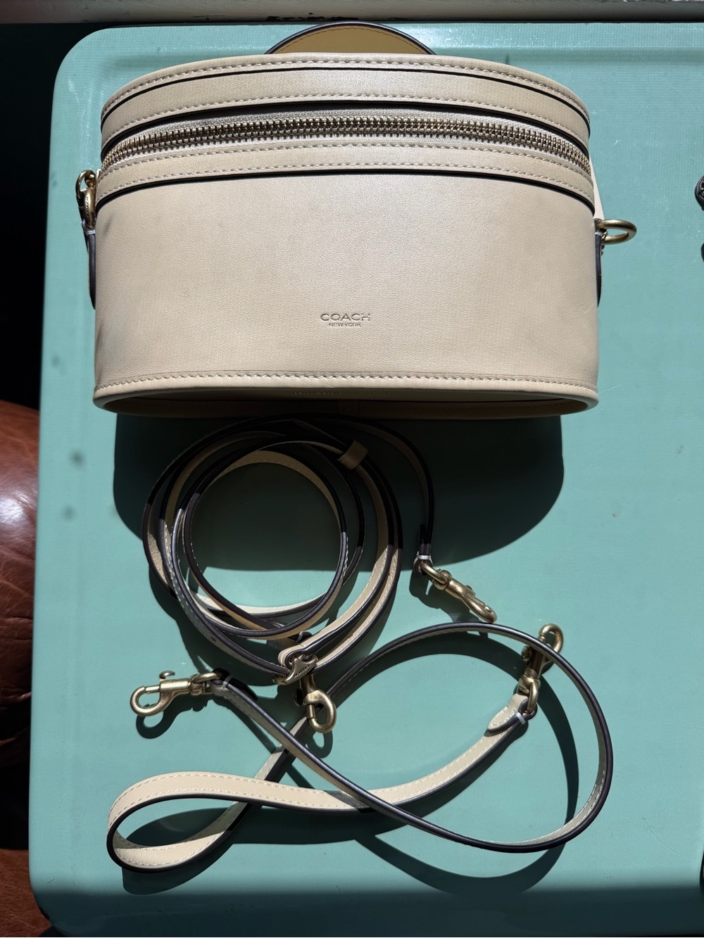 Coach Trail Bag in Moonlight - Picture 3 of 3